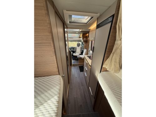 Knaus Van TI 650 MEG Automaat! Vol opties!  foto: 20