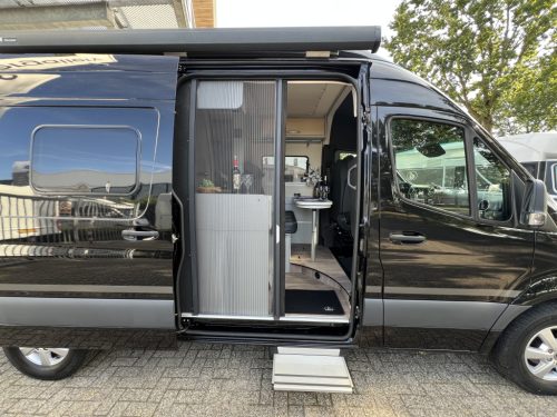 Hymer Free 600S AUTOMATIC TRANSVERSE BED + POP-TOP ROOF 360 CAMERA POP-TOP ROOF photo: 5