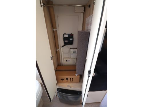 Hobby De Luxe 460 SFF MODEL 2027 - 577  photo: 18