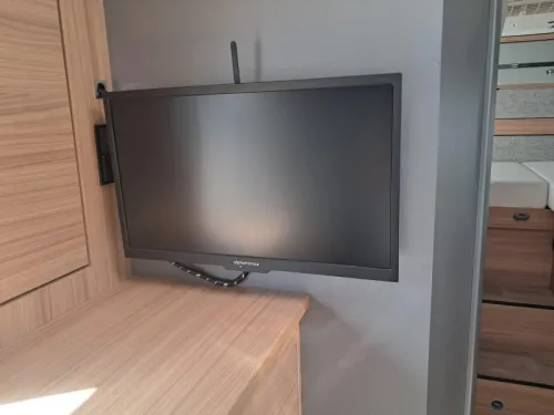 Dethleffs Trend T 6717 - Airco - Fietsenlift  foto: 18