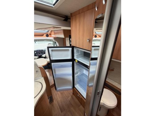 Hymer T 678 CL Automaat Einzelbetten Hubbett Luftfederung Lithium Solarpaneele Foto: 17
