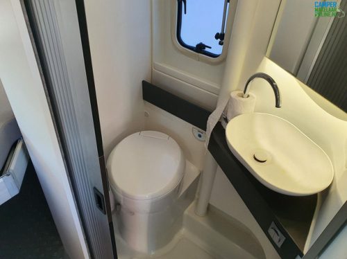 Adria Twin Supreme 640SGX photo: 16