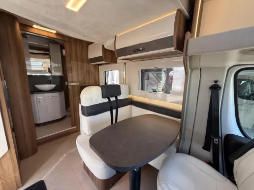 CI Magis 66 XT Queensbed 56000 km 2020  photo: 13