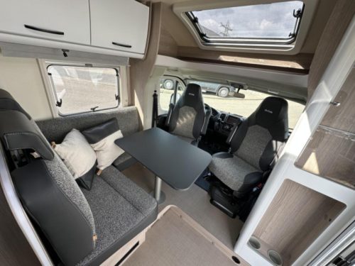 B&uuml;rstner Lyseo Time T Skyline 690 G 2 EINZELBETTEN-AUTOMATIK  Foto: 9