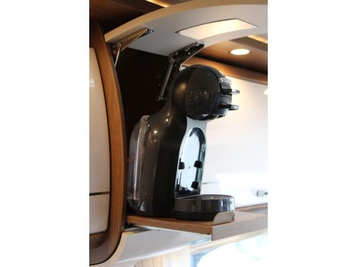 Carthago C-Tourer I 149 LE Single beds Pop-top roof  photo: 51