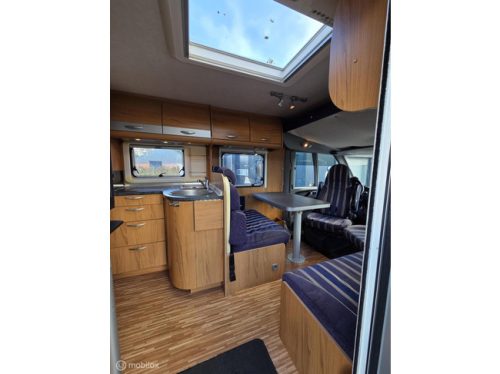 B&uuml;rstner I684 Aviano Camping-car Int&eacute;gral ☆131CV,Lit de pavillon,Solaire☆ photo : 9