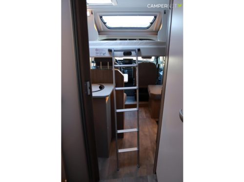Carado T447 Edition 26 165hp Automatic | Single beds | Awning | Pop-top roof | Separate shower | Bike rack | 12'' Ford multimedia system photo: 23