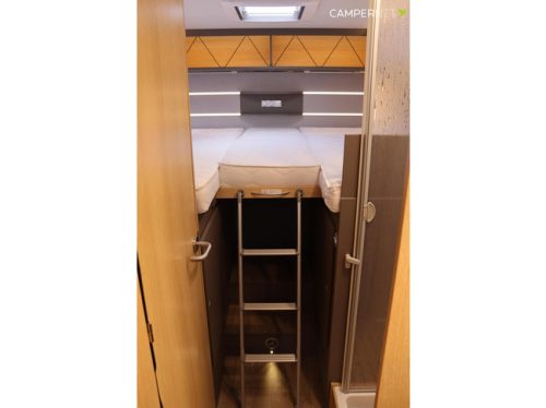 LMC Tourer T730G 165pk | L&auml;ngsbetten | Thule Markise | Thule Fahrradtr&auml;ger| Separate Dusche | Zenec Multimediasystem | Foto: 16