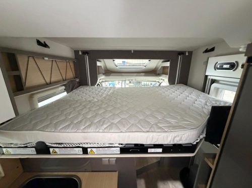 LMC T 730 Tourer Lift photo: 6