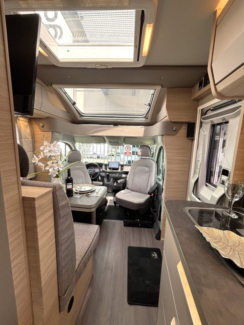 Knaus Van TI 650 MEG ENKELE BEDDEN LEVELSYSTEEM AUT. 177PK foto: 9
