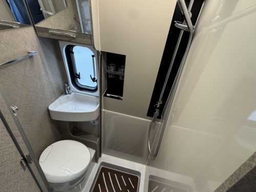 Karmann Davis 620 single beds automatic !! photo: 18