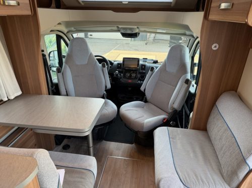 Weinsberg CaraSuite 700 ME / Kostenlose Lagerung Foto: 7