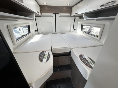Mooveo Van 63 EB Single beds/Automatic photo: 10