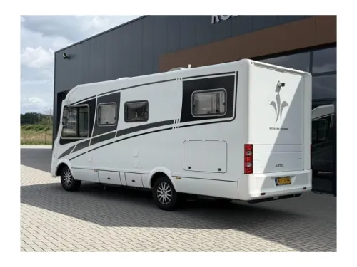 Niesmann+Bischoff Arto 66L * Level * Airco photo: 2