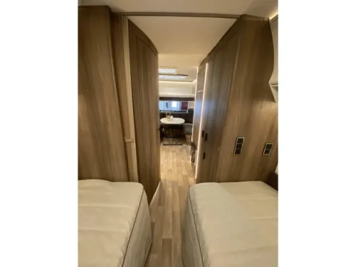 Kabe Ametist 560 GLE Model 2027  Foto: 20