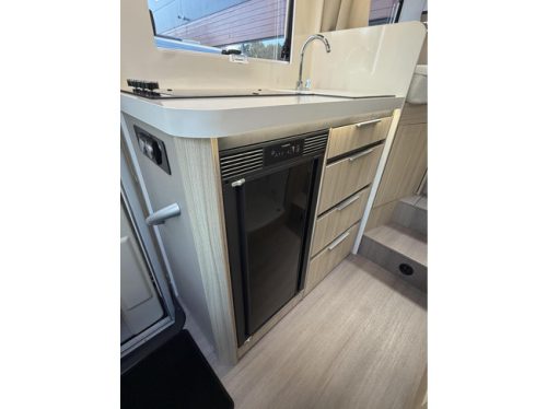 Adria Compact SL Supreme 9T-Automaat 180PK Enkele Bedden Leer Luifel foto: 20