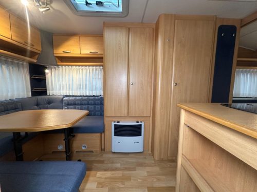 Knaus S&uuml;dwind 450 TU foto: 4