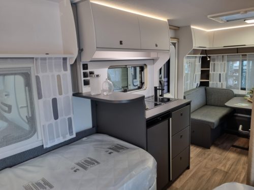 Fendt Apero 465 TG Single beds - 1800 kg photo: 13