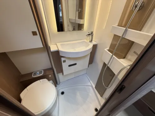 B&uuml;rstner Lyseo Harmony Line 690 G Enkele Bedden Hefbed 2024  foto: 18