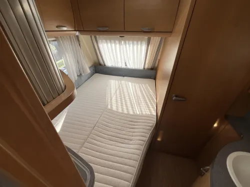 Knaus Sudwind 450 FU UNICO VERONA-Rangierhilfe Foto: 7