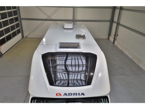 Adria Compact Axess 670 SL, double air conditioning, tow bar photo: 21