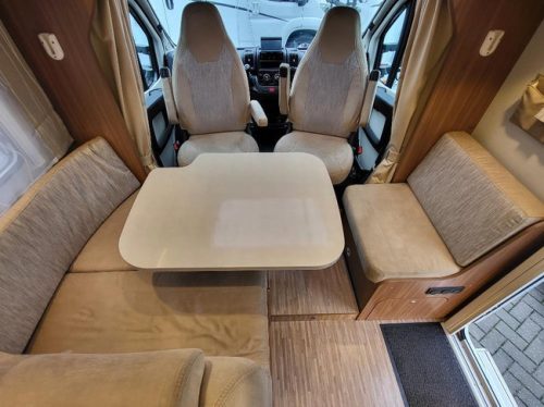 Carado T449 French bed + Pop-top roof photo: 12