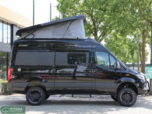 Hymer Grand Canyon S 600 4x4 4 Matic Off Grid photo: 2