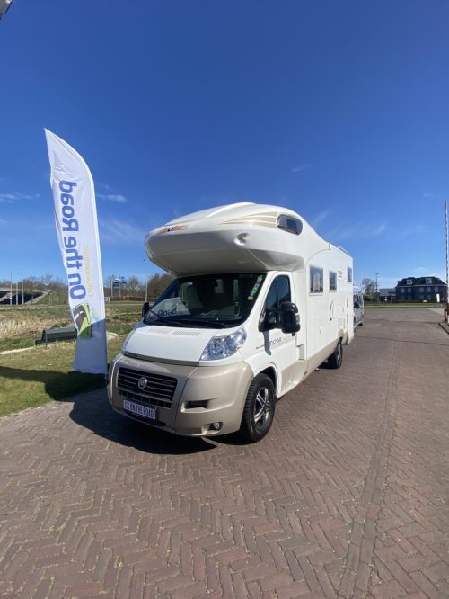 CI Mizar Garage Living 3.0 MultiJet 180 HP, Alcove, Transverse bed in the back, Garage, Engine air conditioning, Very complete, 1st owner, Year, 12 &ndash; 2007. Camper centrum on the road Marum
