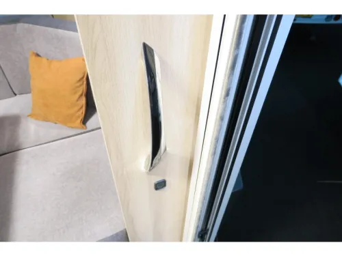 Hobby De Luxe 460 LU Rangierhilfe+Kassette+Vorzelt  Foto: 18