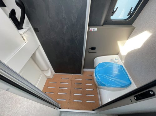 Hymer Grand Canyon S 700 Mercedes 4WD photo: 15