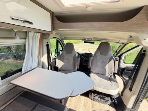 P&ouml;ssl Roadcamp R 540 8-Speed Automatic/Bearlock/NAV/Towbar/Elec/gas heater photo: 13