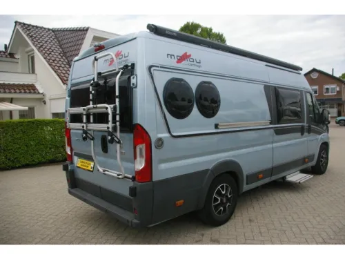 Carthago Malibu 640 Single beds, Automatic. photo: 2