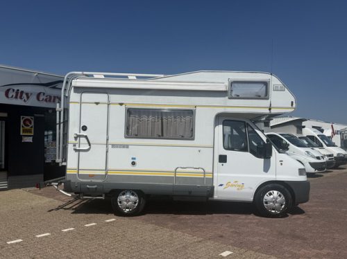 Hymer swing 2.5 in very neat condition overcab bed sofa awning bicycle rack cruise ctr timing belt replaced at 156 dkm 8-24 MOT until 05-06-27 photo: 2