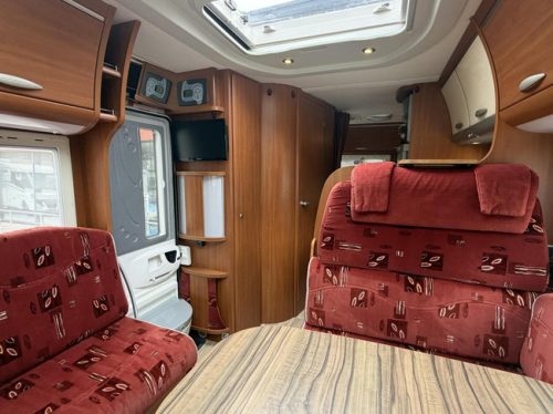 Chausson Chausson Allegro 94 Transverse bed Solar panel Awning Bike rack photo: 9