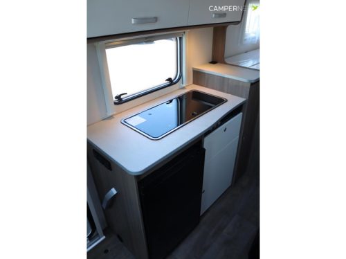 Carado V337 Fiat 140cv Automatique | Pack Pro + | Mod&egrave;le compact | Lits jumeaux | Nouveau disponible en stock | photo : 9
