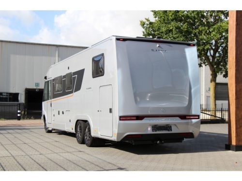 Adria Supersonic 890 LL Einzelbetten + Hubbett Foto: 2