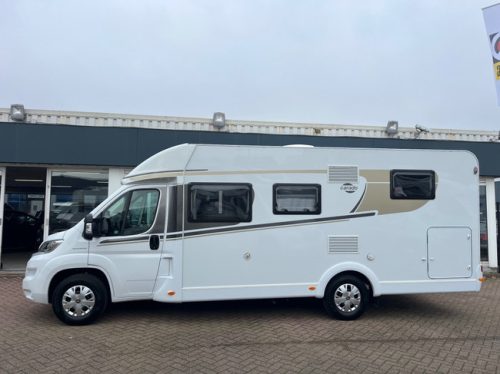 Carado T 448 Lits Jumeaux Lit Pavillon Garage XXL Climatisation R&eacute;gulateur de vitesse photo : 7