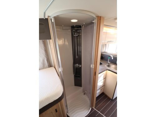 Knaus Sky TI 700 MEG Automatic / Single beds photo: 20