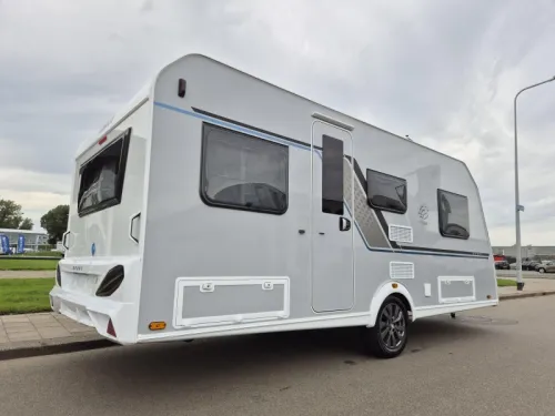 Knaus Sport Platinum 500 EU Rundsitzgruppe + Einzelbetten Foto: 1