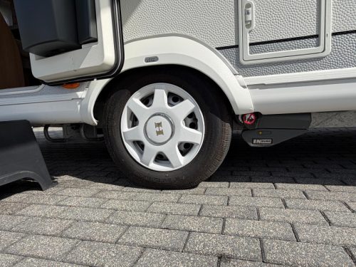 Hobby De Luxe 540 UL Voll ausgestattet!! Foto: 8