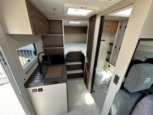 B&uuml;rstner Signature SFT 7.0 - CAMPER VAN HET JAAR!  foto: 11