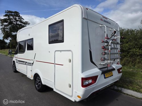 Adria MATRIX M 670SL 2017☆Hubdach-Einzelbetten-Euro6-131PS☆ Foto: 6