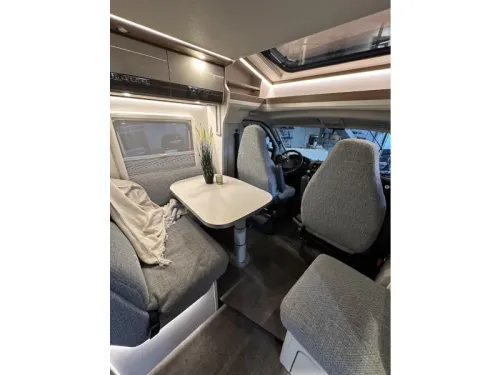 Dethleffs Trend 90 Years 7052 VAT vehicle photo: 4