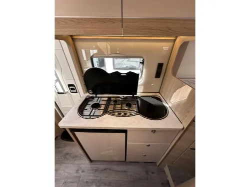 LMC Cruiser 646 V Single Beds Fiat 140HP photo: 12