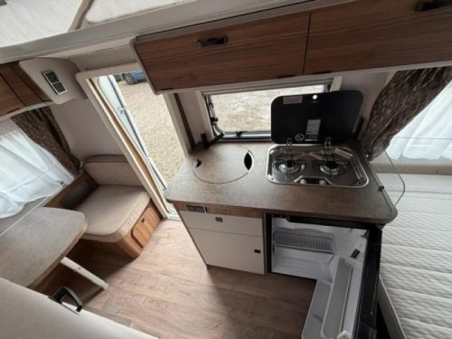 Eriba Touring 430 voortent air fietsenrek  foto: 12