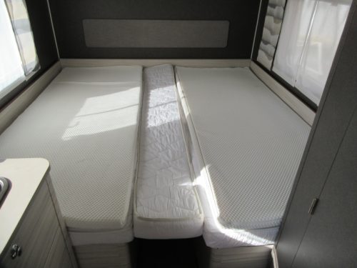 Dethleffs C'Joy 460 LE MIT RANGIERHILFE UND BOILER Foto: 5