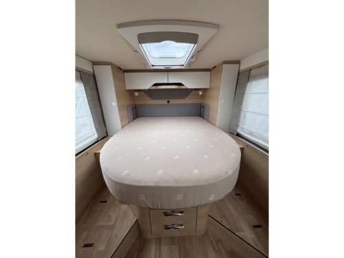 Hymer B ML I 790 Mercedes + Queensbed photo: 6