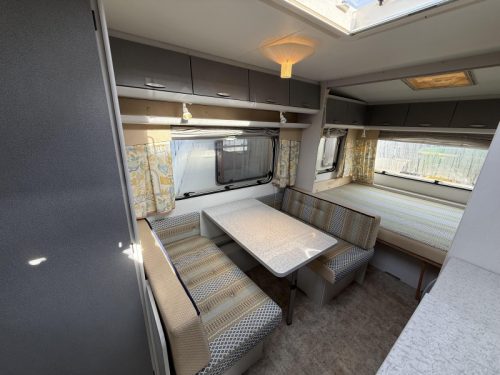 B&uuml;rstner Ventana Avantgarde 490 TK BUNK BEDS FIXED BED 6 BERTH - photo: 6