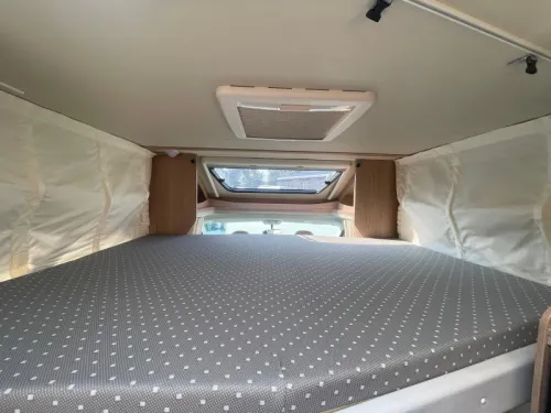 Sunlight T 68 Single Beds Drop-down Bed photo: 18