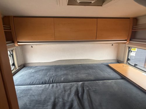 Hymer C 644 alcove transverse bed+bunk bed full options in very neat condition air conditioning awning TV electric dish 2x solar panels large garage inverter tow bar photo: 18